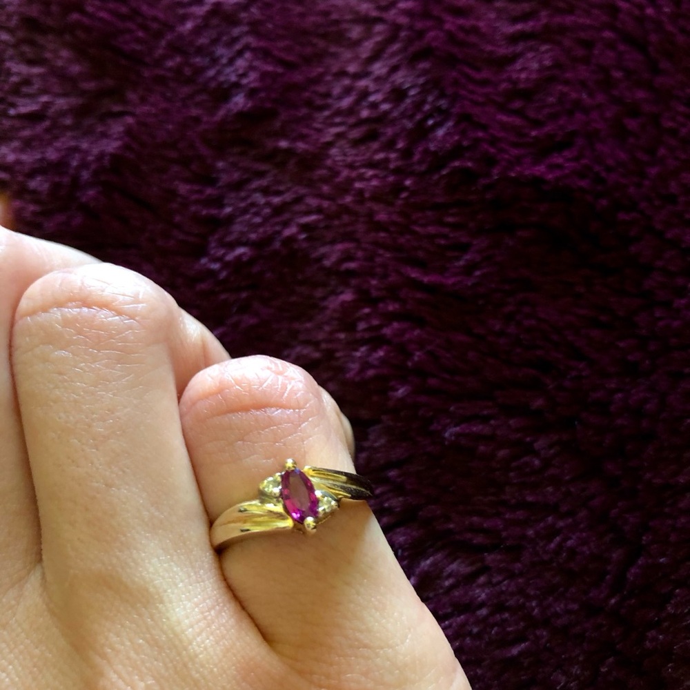 Vintage 14K Gold Ring with Marquise Ruby and Diamonds - Size 5